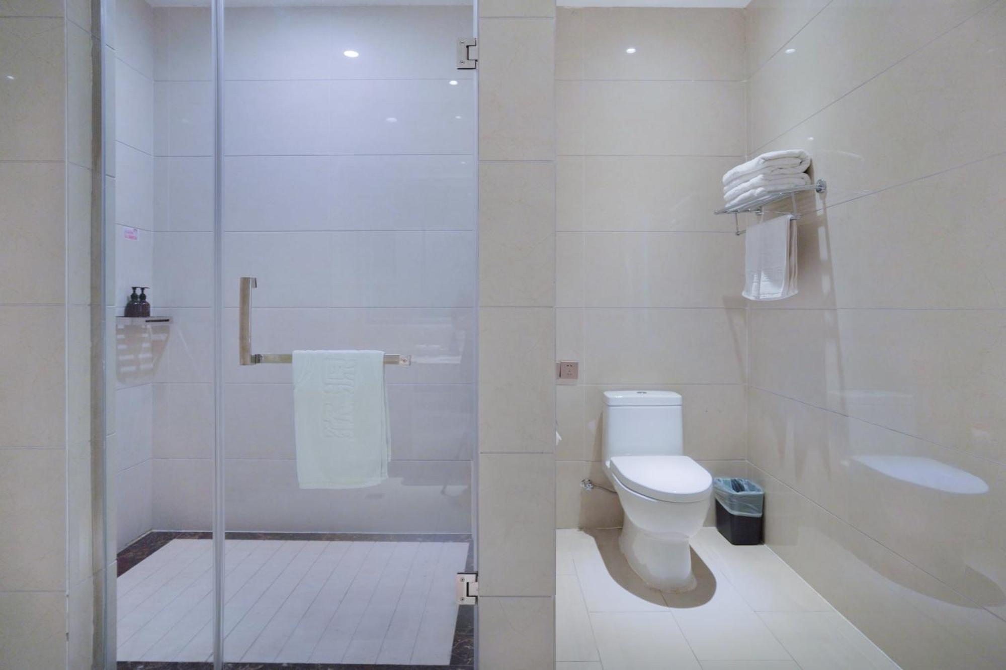 Huashan Xinghe International Hotel Huayin Екстер'єр фото